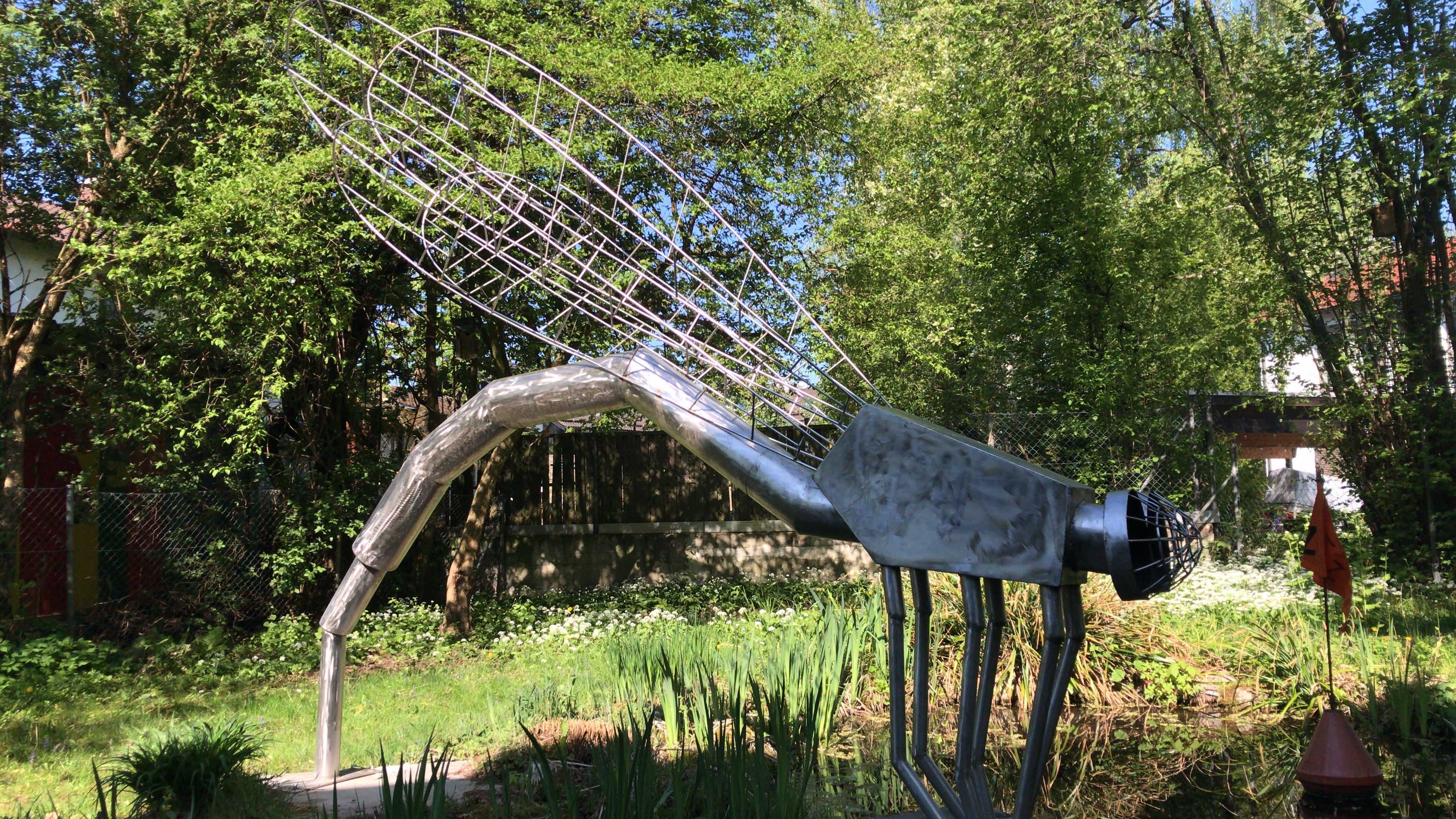 Metallskulptur Libelle